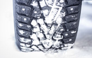 studded snow tires